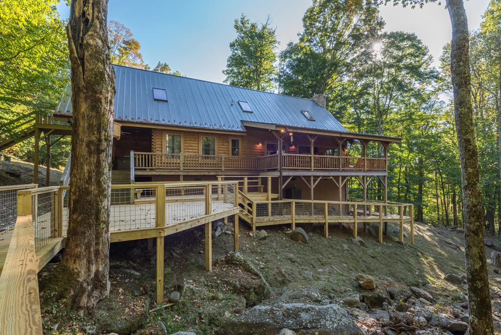 Creekside Hideaway Creek Front Mountains Vacation Rental