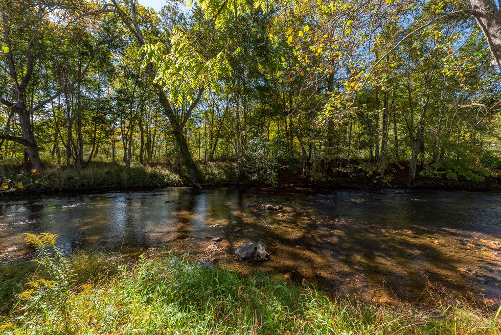 Skyline Retreat Mountain View Vacation Rental Burnsville, NC