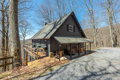 Hill House Cabin